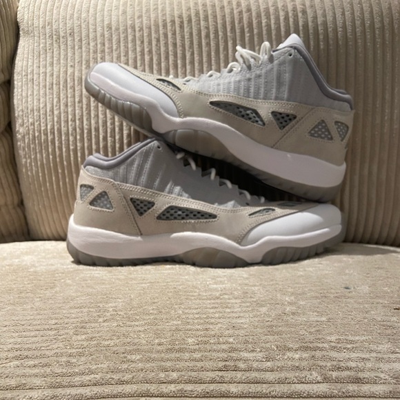 Jordan Other - AIR JORDAN 11 LOW RETRO OREWOOD BROWN